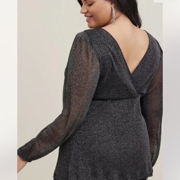 Torrid KNIT GLITTER LUREX SURPLICE PEPLUM TOP - Picture 3 of 6